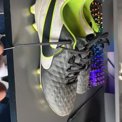 Nike Tiempo boots UK11