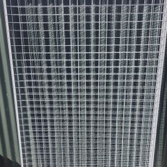 Mesh panels