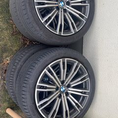 18 BMW alloys + tire