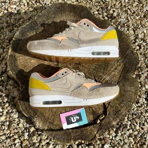 Premium Nike Air Max 1 Suede Gum
