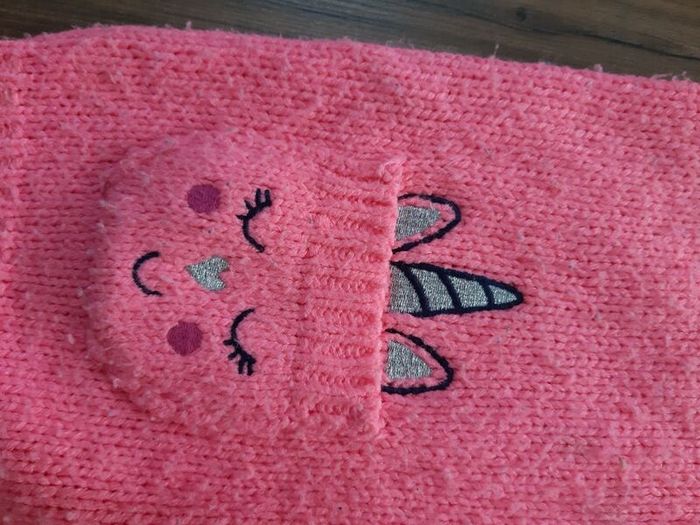 Unicorn pink jumper size 4 years