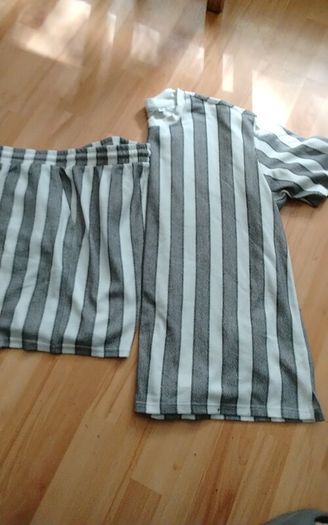 Men's T-Shirt and Shorts .. Size: XX-Large