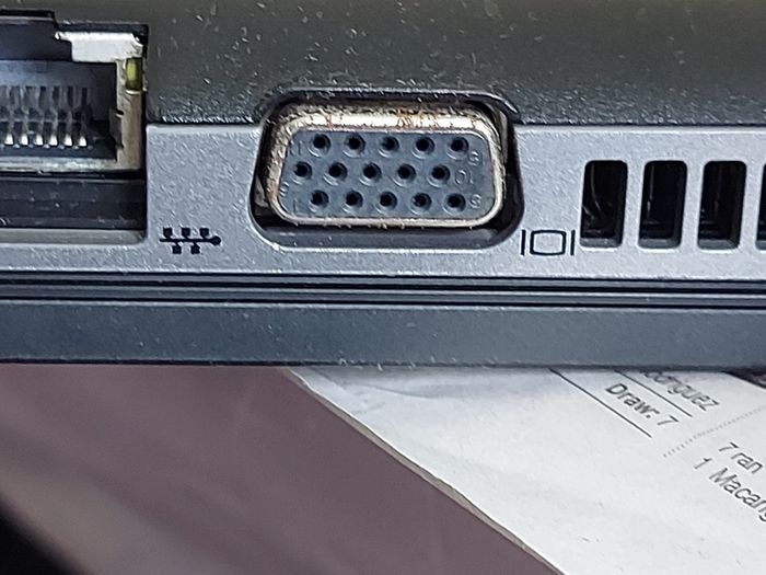 HP ProBook 455 G2, AMD A6 PRO-7050B R4, 5 Compute Cores 2C + 3G, 2.2GHz, 4 GB Ram, 1 Terrabyte HDD, windows 10, Microsoft Edge, Chrome and VLC