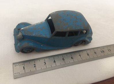 Dinky. 151/40b. Triumph 1800 saloon. c.late 1940s