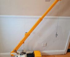 Large model crane