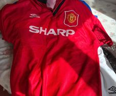 Retro Man Utd jersey