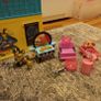 LOL Playhouse plus 3 other sets (a car, hairdresser studio and a stage ) Image 6