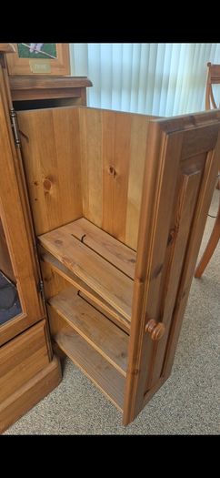 Cabinet / music centre