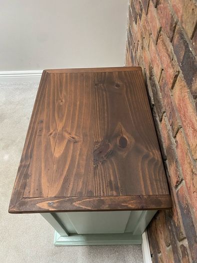 Solid Mexican pine bedside locker / table