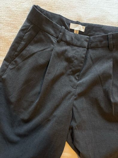 H&M grey trousers with darts size 10 / EU 38