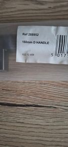 Kitchen press handles