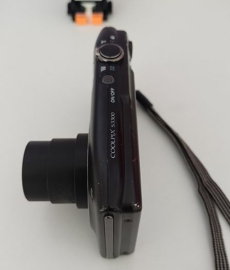 Nikon Coolpix S3300