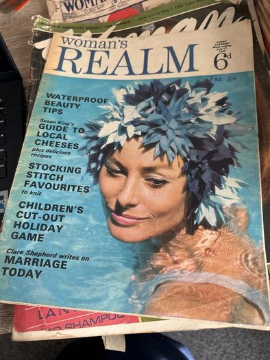 Vintage Women's magazines 1960s bundle 20 magazines