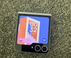Samsung flip 6