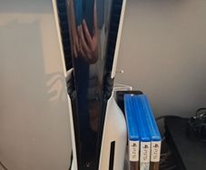 Ps5 pro with disk drive and 2 controllers 7 games