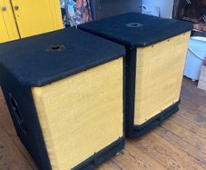 Behringer VQ1500D Active Subwoofers