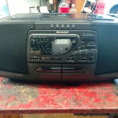 sharp radio