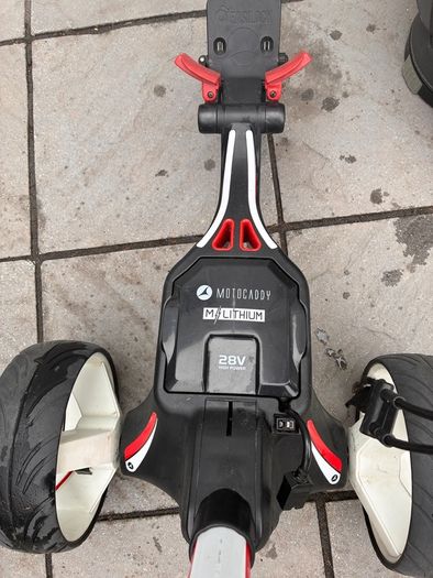 Motocaddy M1 electric trolley & bag