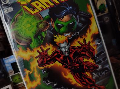 Green Lantern ! Issue #113 ! Burning in Effigy ! 1999 ! by DC Comics !