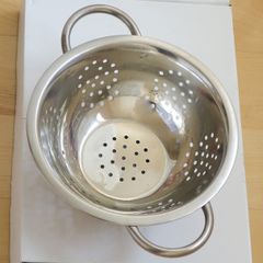 Colander strainer drainer, 20cm (D), 9cm (H)
