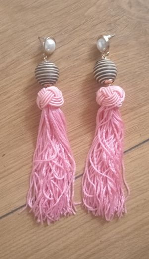 women's clothes and accessories