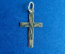 Solid 14ct Yellow Gold Cross Pendant