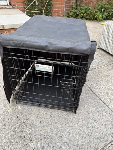 small dog crate with blackout cover