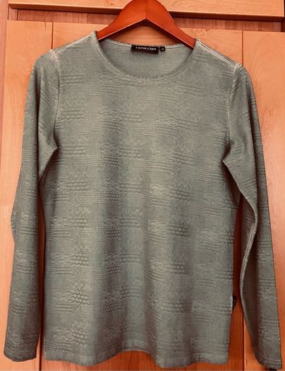 Ladies Green Long Sleeve Top by Cappuccino