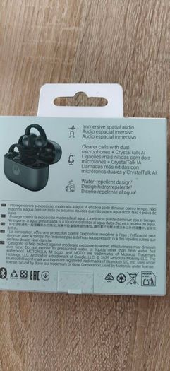 Motorola earbuds