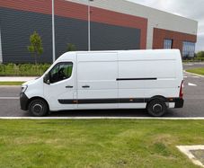 Renault Master 150bhp LWB Semii High Roof