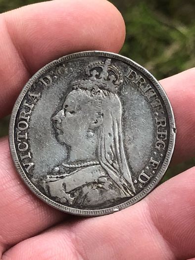 8 x Silver Victoria Crowns rare dates