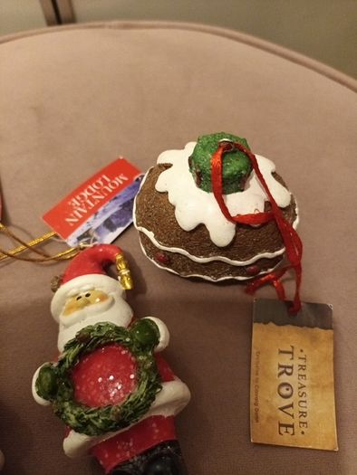 4 christmas hanging decorations from Carraig Donn
