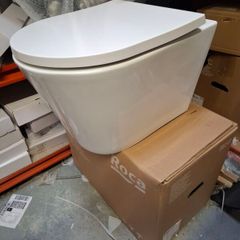 Mito wall hung pan soft close seat (10 instock)