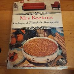 Cookbook Mrs Beeton's Cookery and Home Management Hardback book