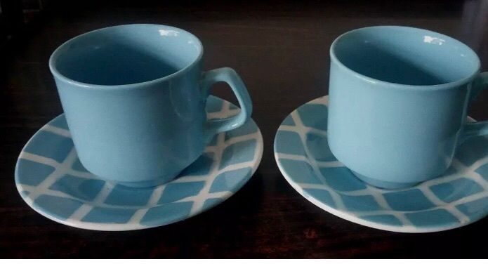 John Tams Vintage 1960's Cups, Checked Saucers and Side Plates ( 6 pieces altogether)