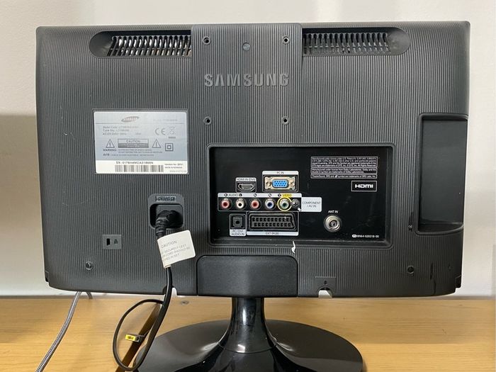 Monitor 19 p HDMI