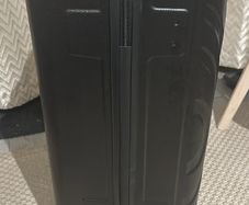 suite case