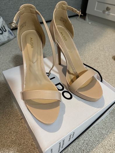 Aldo Cream Heels! Brand new!