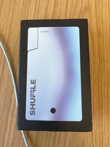 Shuffle Wallet with silicone pouch and Airtag holder