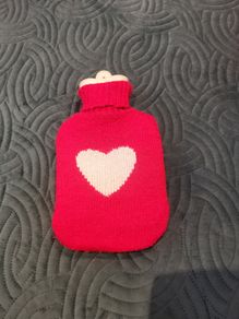 Delete Small Hot water bottle with heart