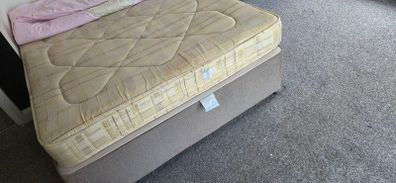 bed and matress