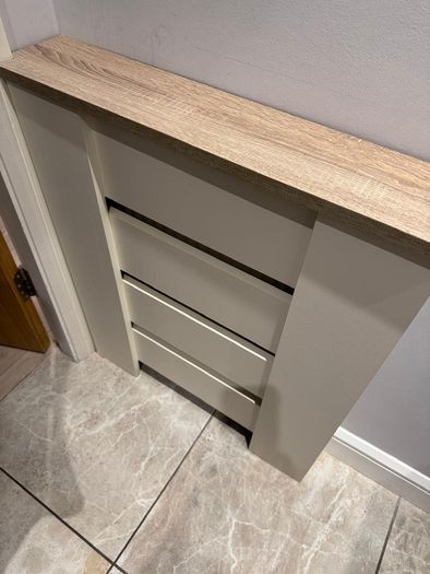 Bathroom sink, toilet, radiator