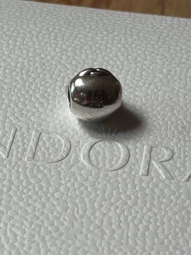 Pandora Cats head charm