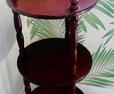 Vintage Plant Stand 50 euro