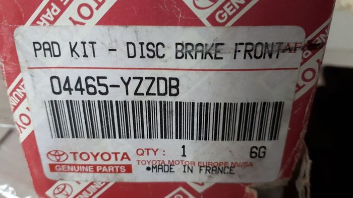 Front brake pads for Land Cruiser