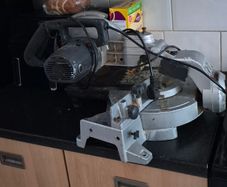 mitre saw