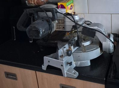 mitre saw