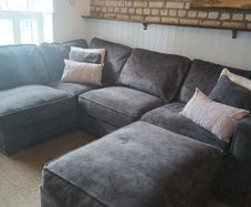 Corner suite