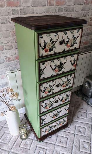 Tall boy chest of drawers