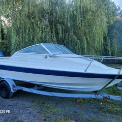 Bayliner Capri 1952